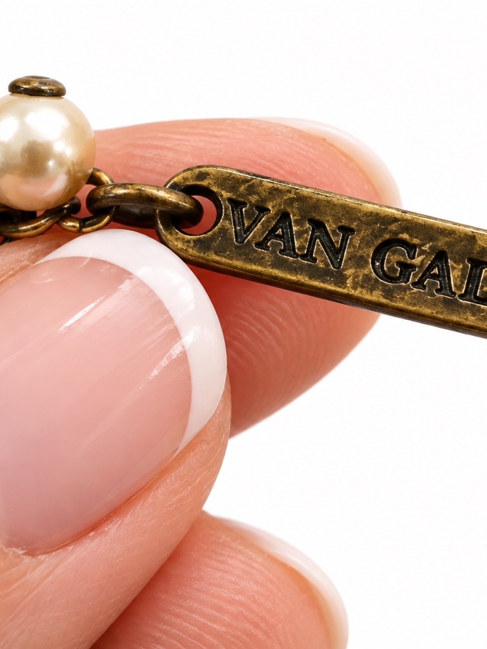 VAN GALZ Swarovski Crystal Pearl Cascading Statement Necklace - Picture 3 of 3